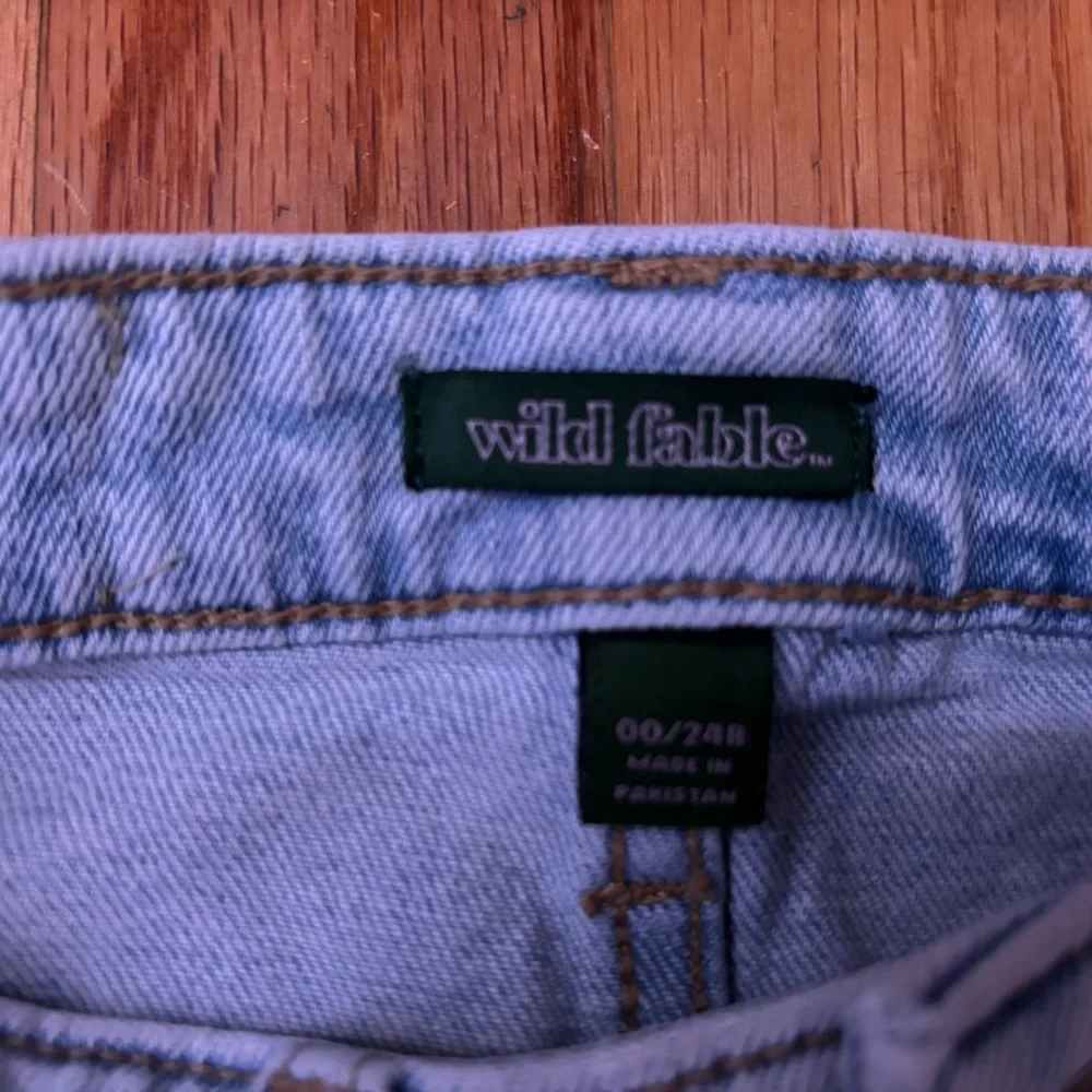 Jean shorts - Picture 3 of 3